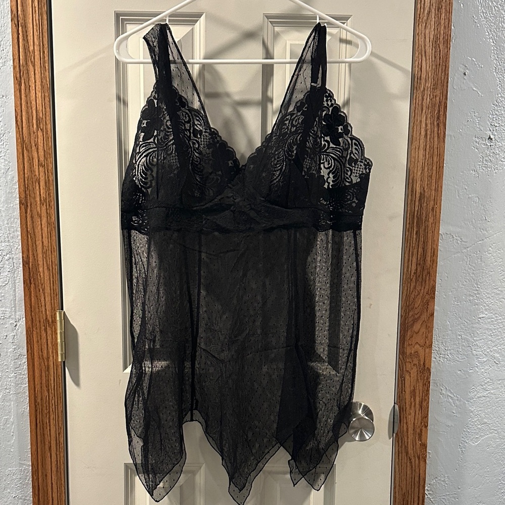 Elegant Black Lace Babydoll Lingerie